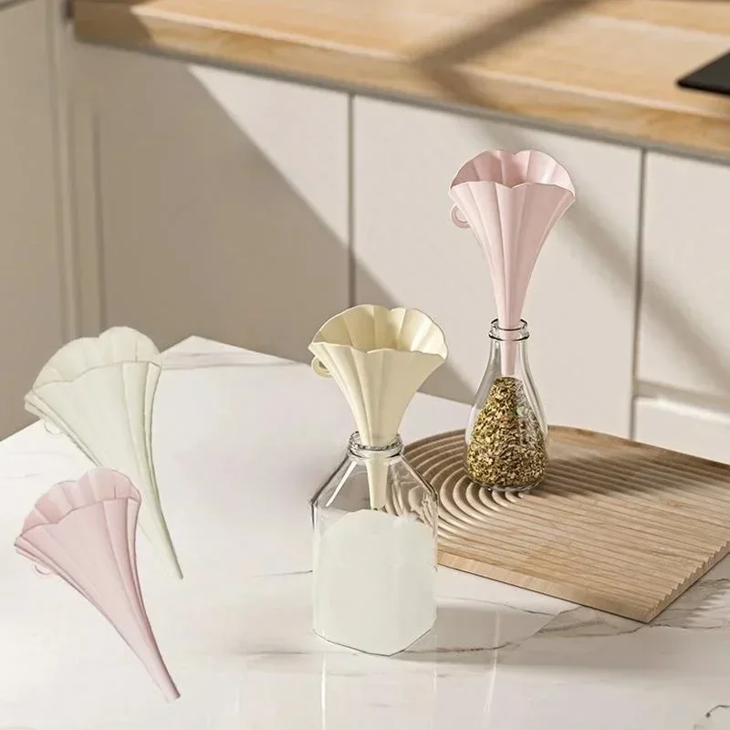 Imbuto pieghevole per uso alim - Food Storage Dispenser recensione e prezzo