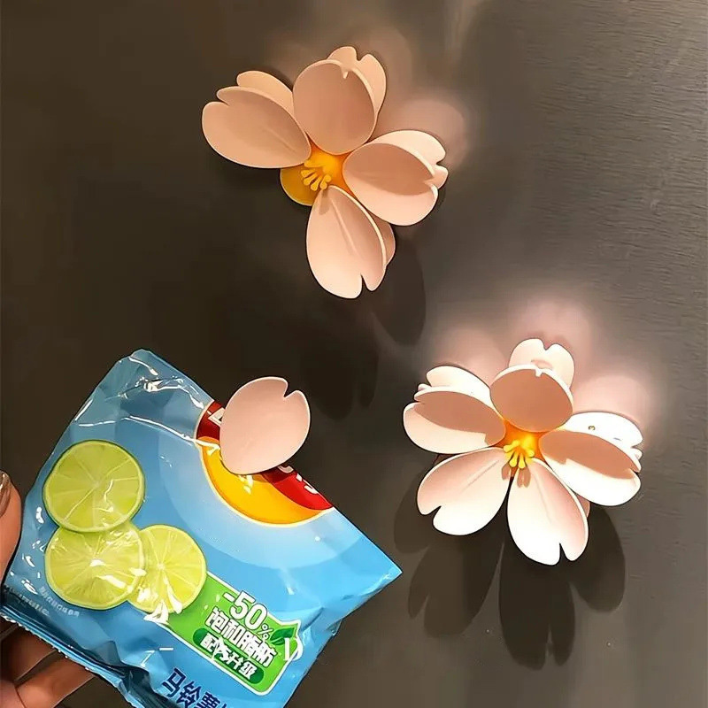 Clip Magnetica Sakura, Gadget  - Food Storage Plants recensione e prezzo